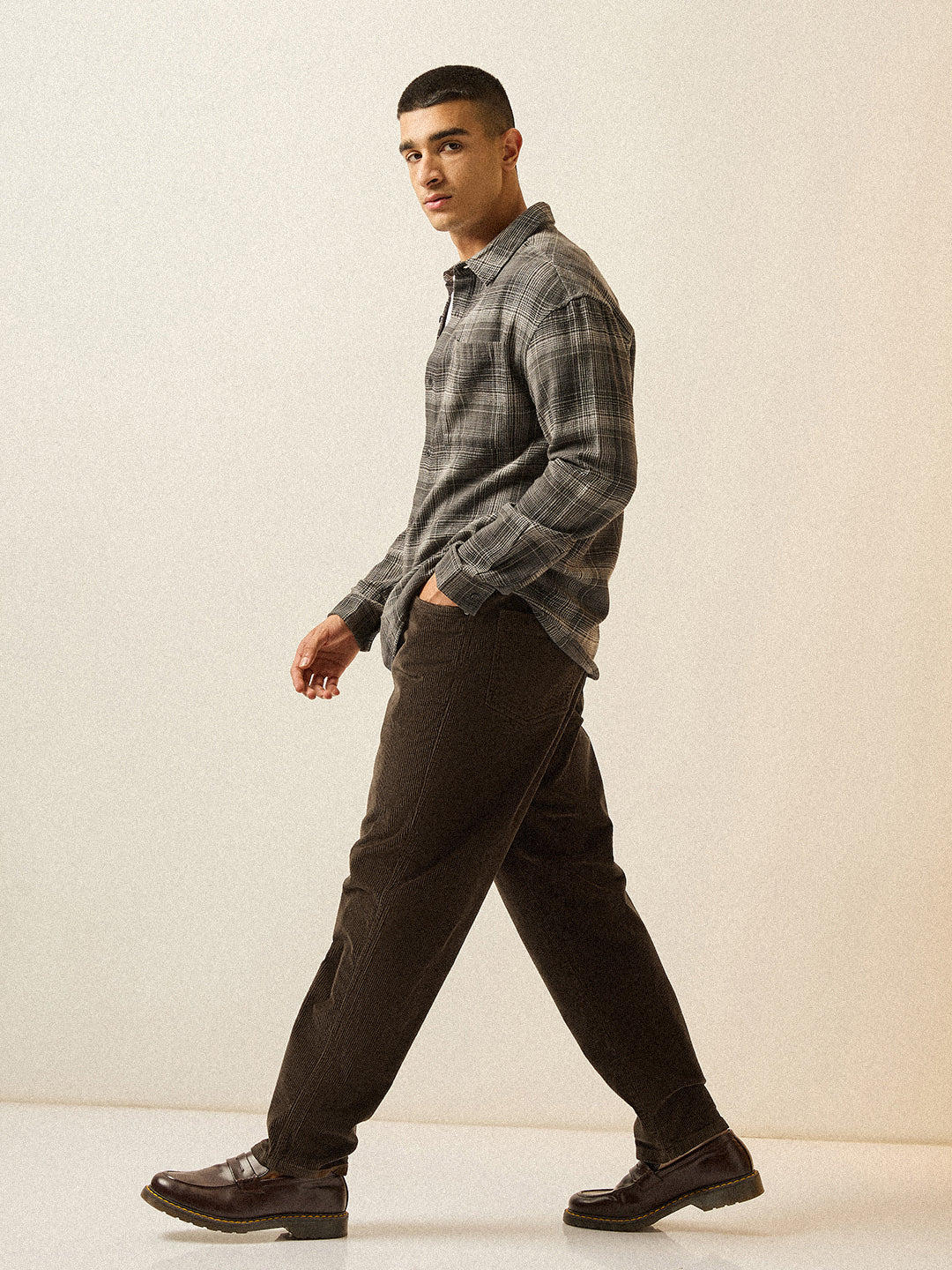 ANTHONY - Image 3