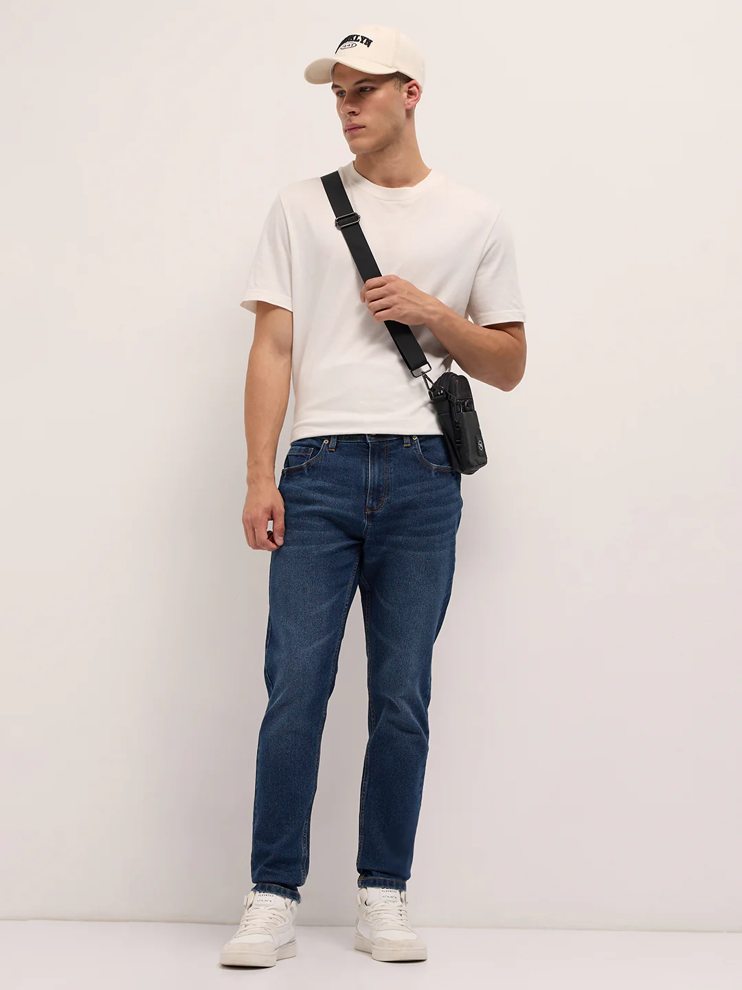 CARL - Image 4