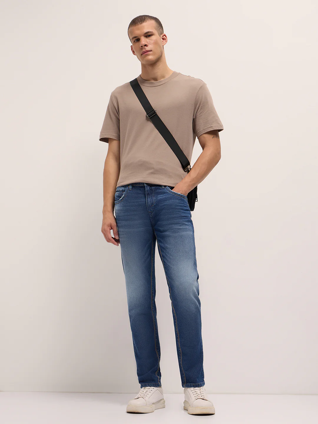 ENRIQ - Image 4
