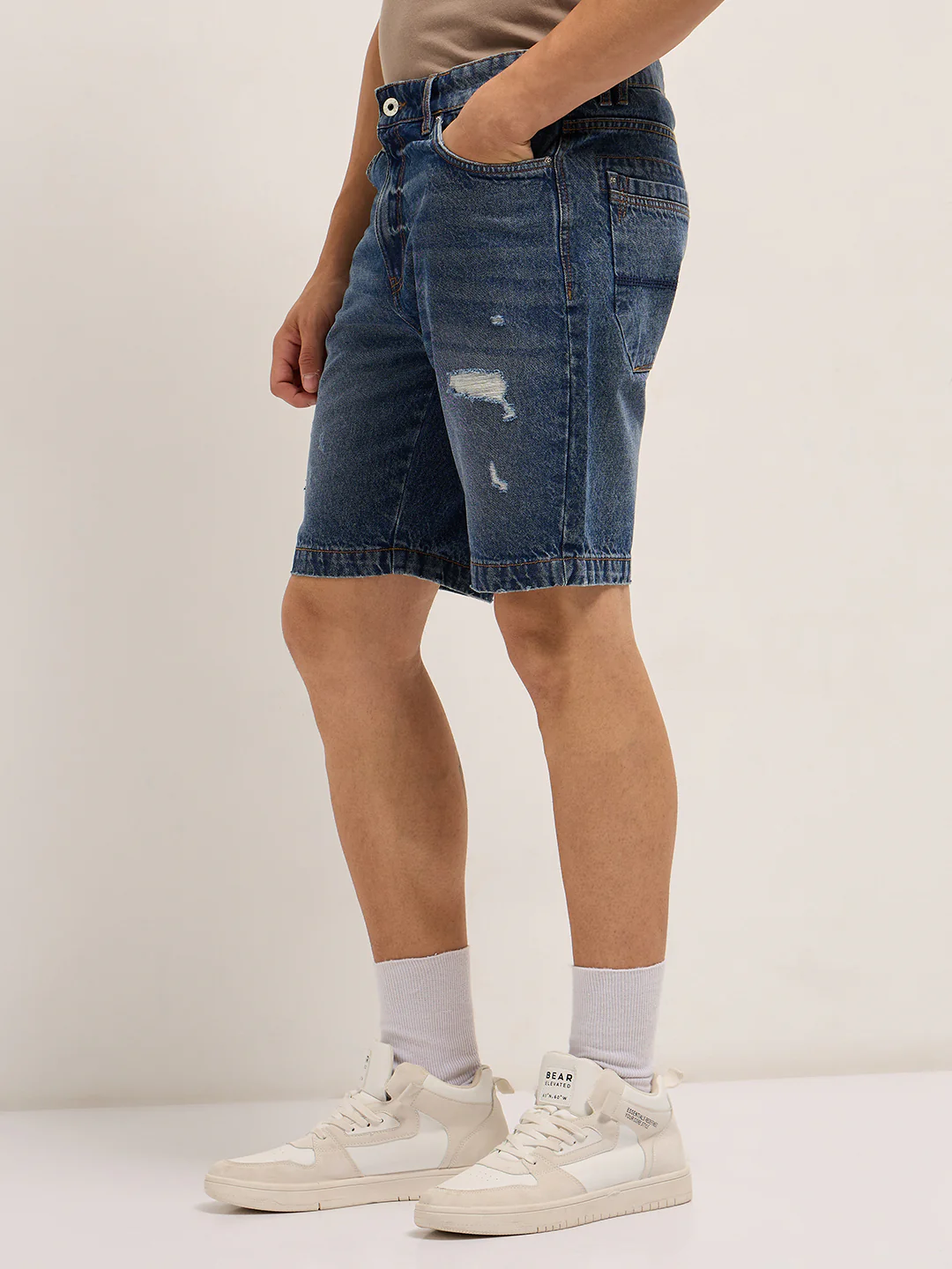GOLAR - Image 4