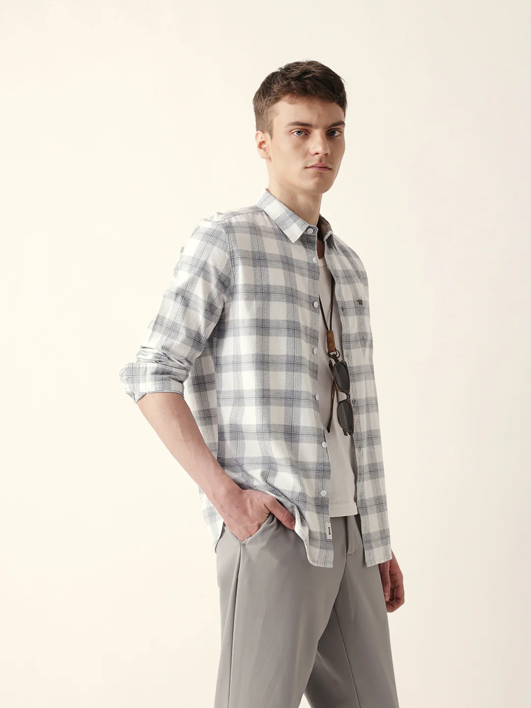 LAWSON - Image 4