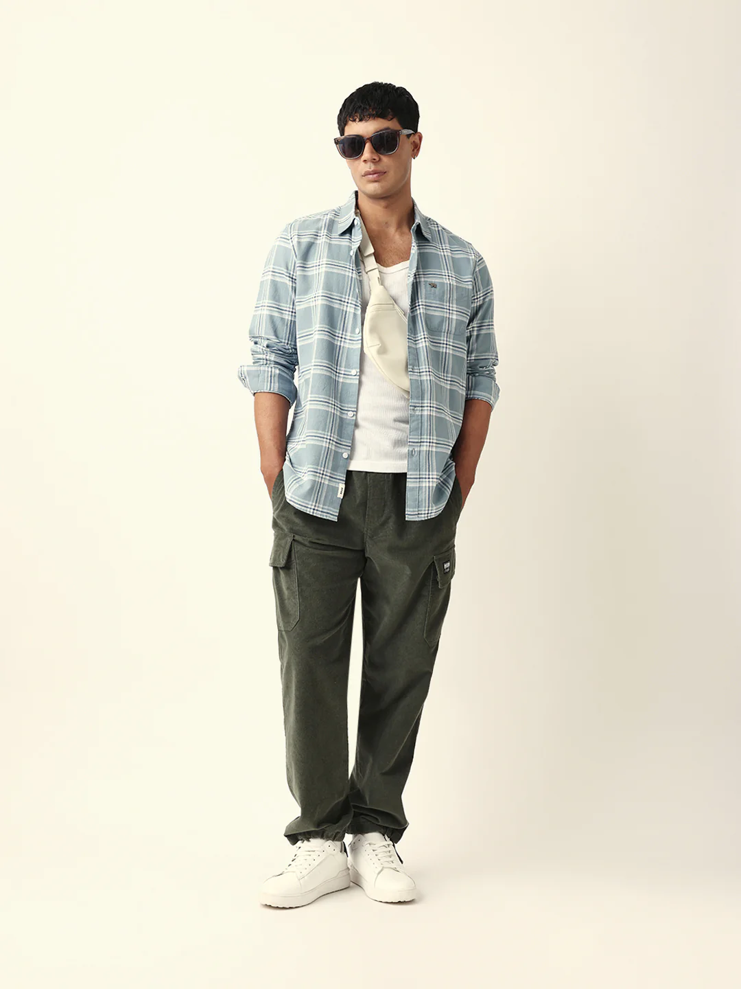 LIEW - Image 2