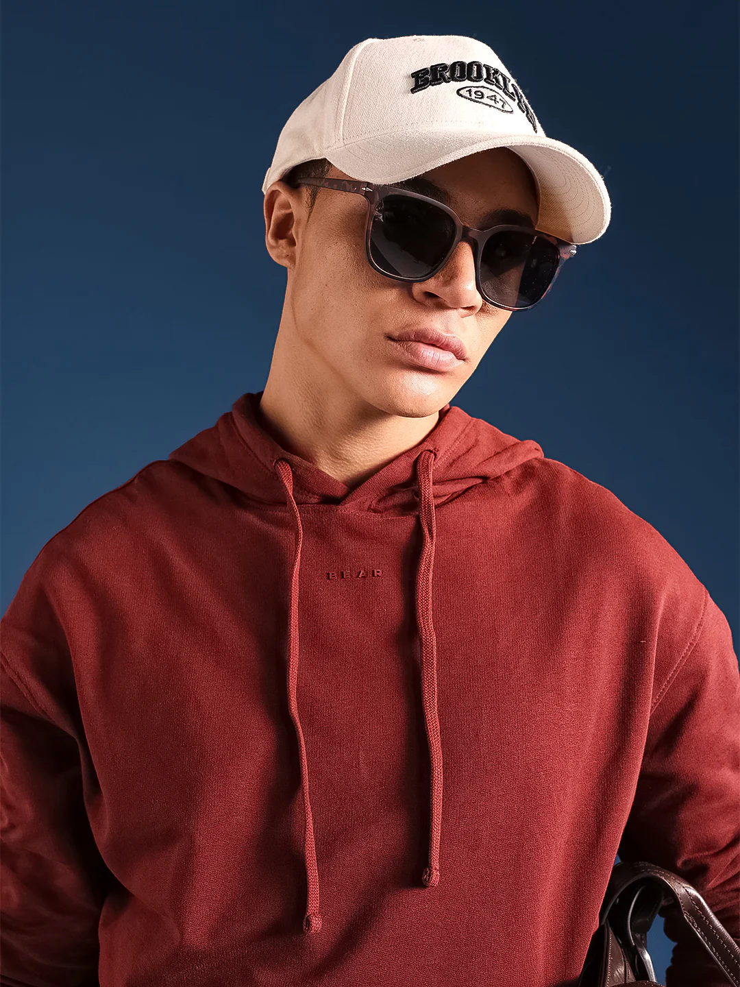 MOLOSER - Image 6